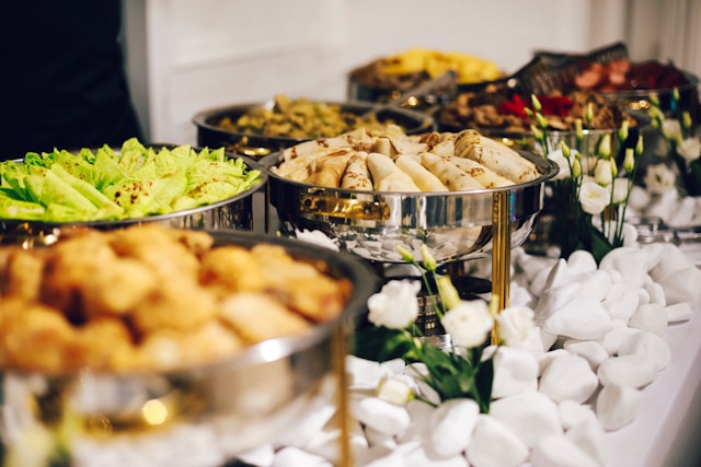 Buffet food station